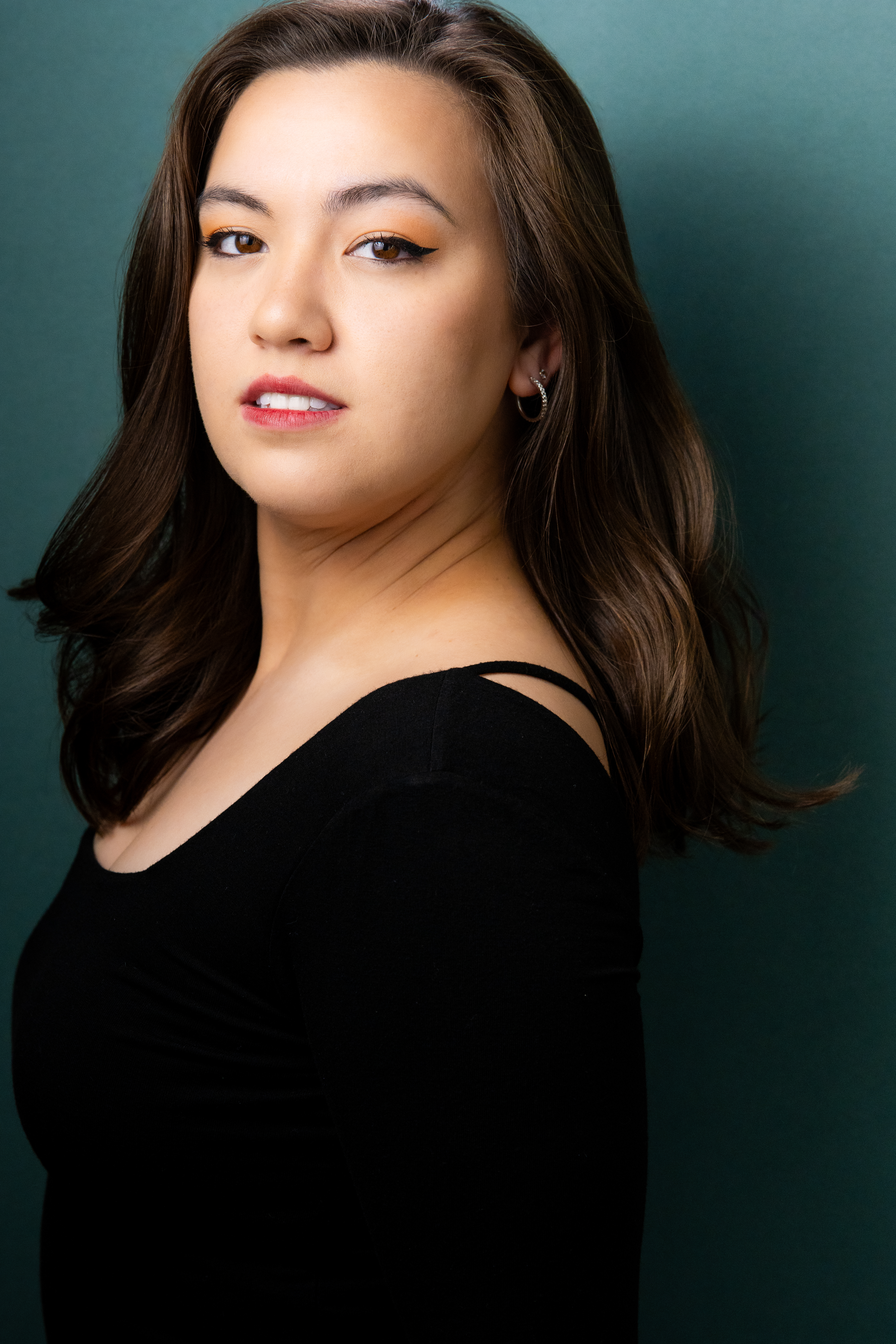Teah Mirabelli headshot 7